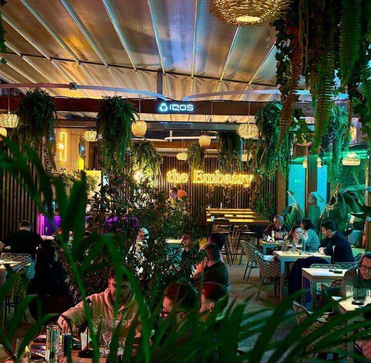 BAU|AG - Proiecte de amenajări interioare - Restaurant Embassy Lahovari